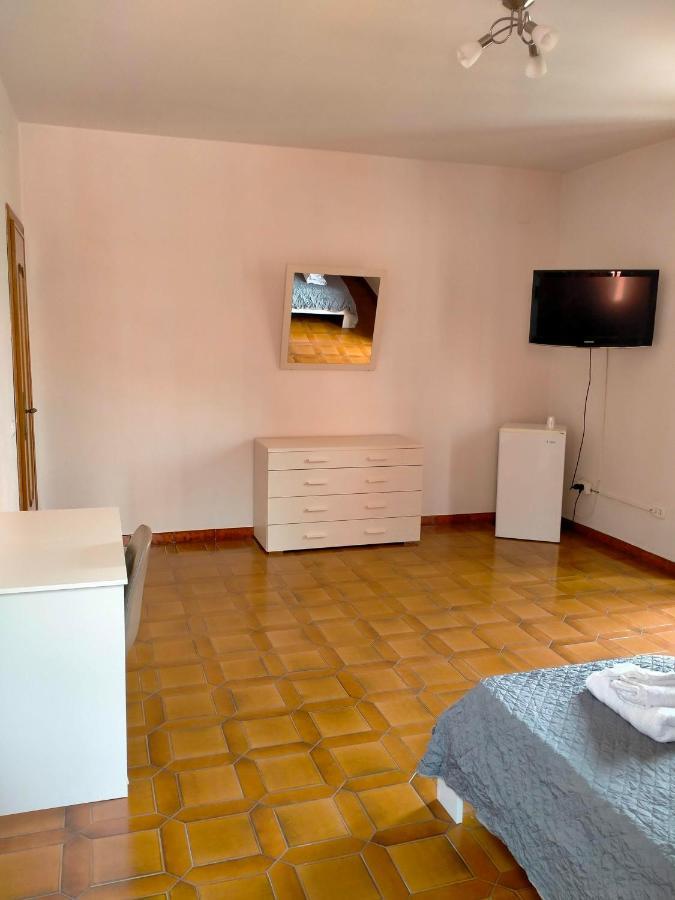 ויבו ולנטיה Valentia Rooms מראה חיצוני תמונה